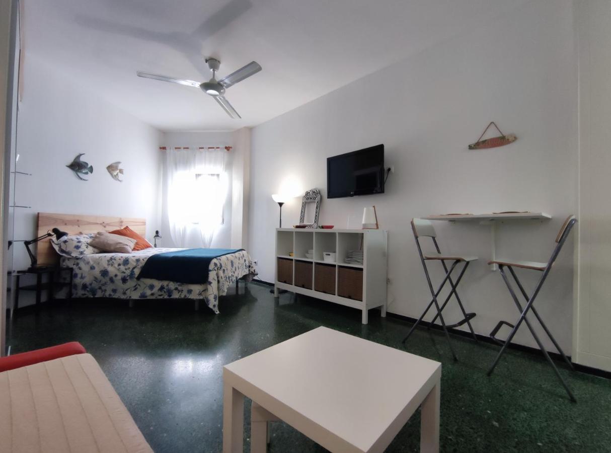 Estudio Interior En Playa De Las Canteras Apartment ลาสปัลมาส เด กรานคานาเรีย ภายนอก รูปภาพ
